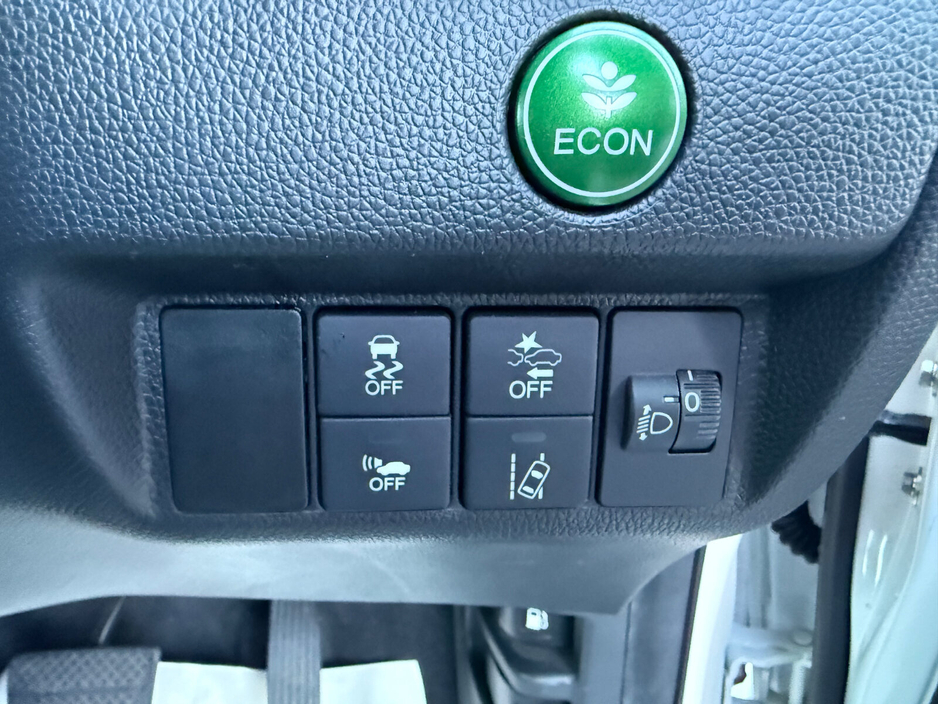 2019 Honda Fit - image 17