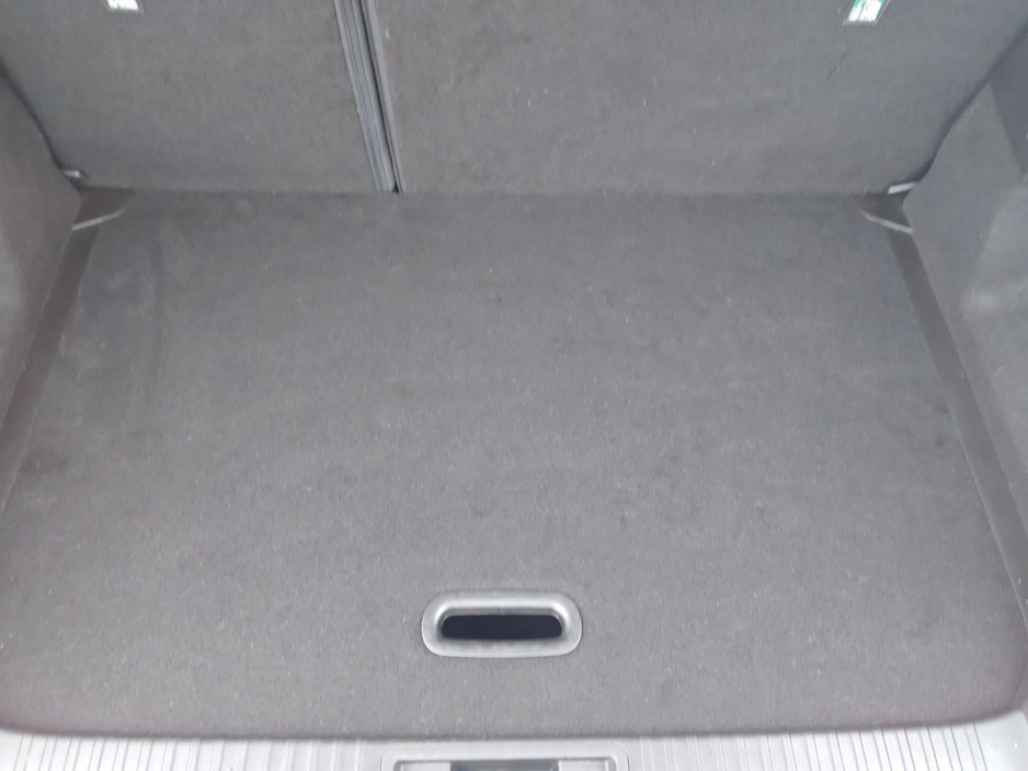 2023 Renault Captur - image 11