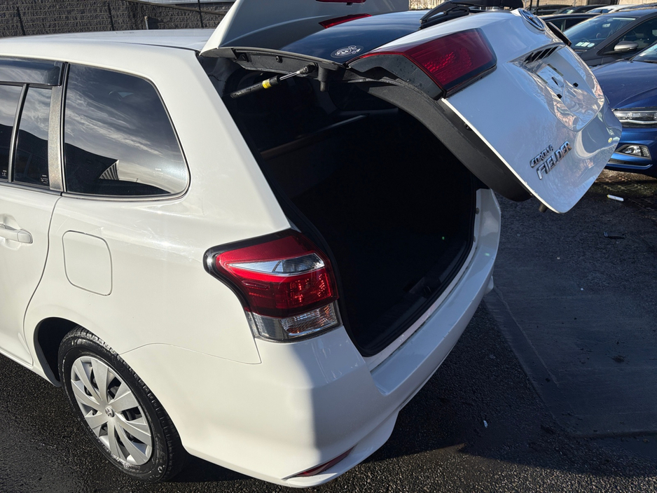 2016 Toyota Corolla 1.5 Fielder Petrol Auto €13,950