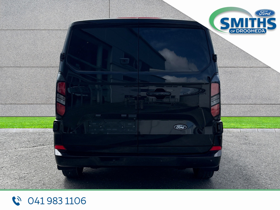 2026 Ford Transit Custom - image 14