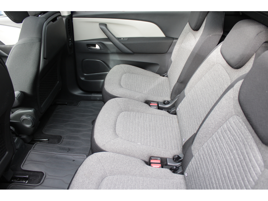 2018 Citroen C4 Picasso - image 18