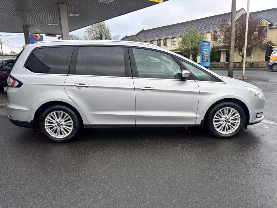 2019 Ford Galaxy - image 8