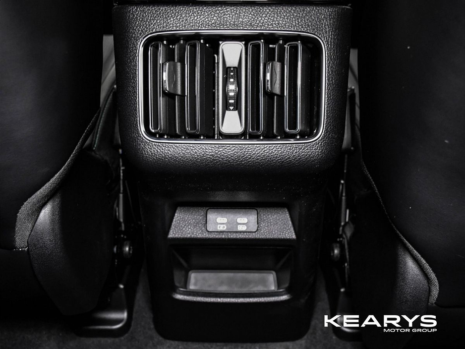 2026 BYD Seal U - image 15