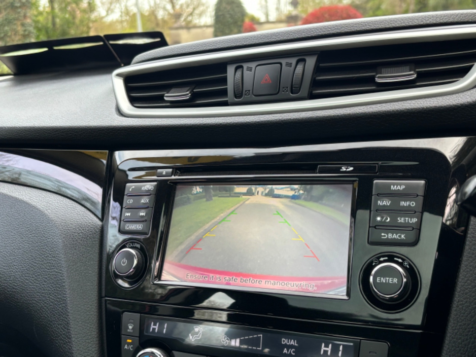 2017 Nissan Qashqai - image 12