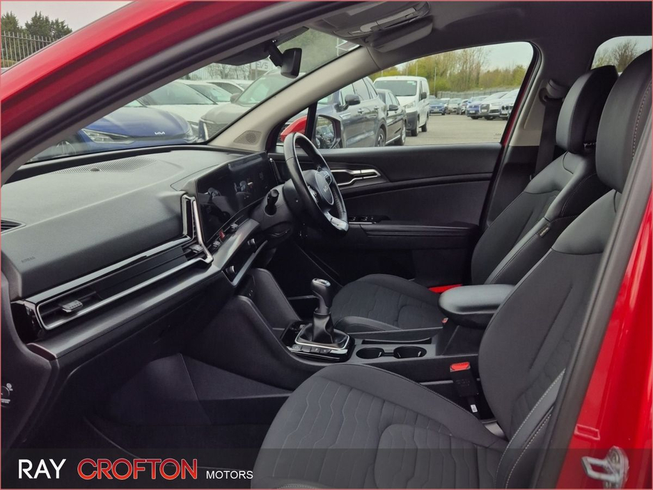 2022 Kia Sportage - image 6