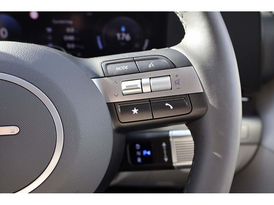 2025 Hyundai Kona - image 11