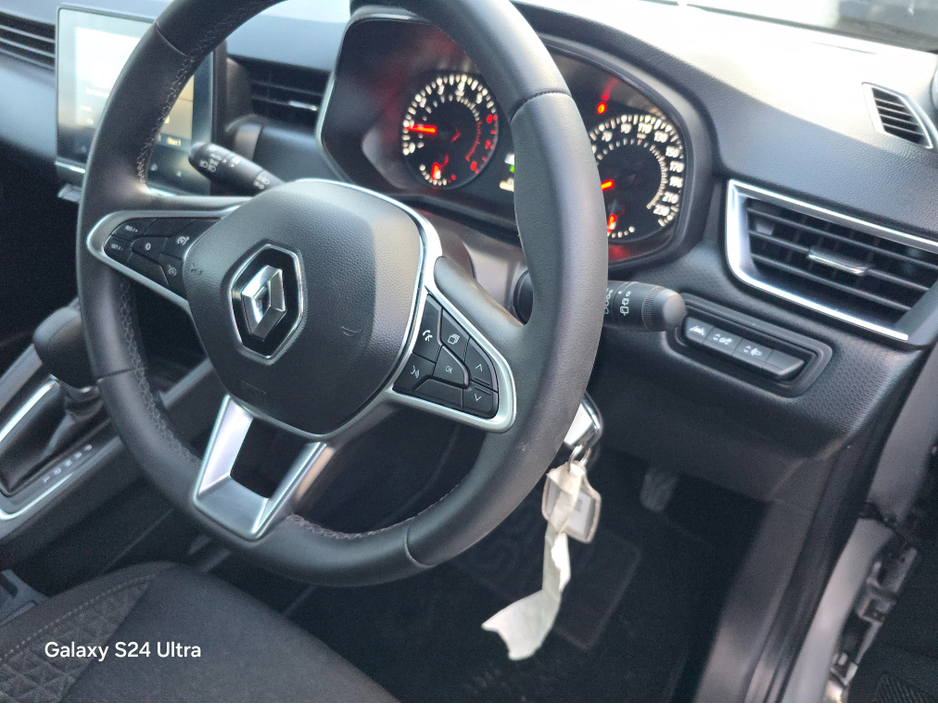 2023 Renault Clio EQUILIBRE TCE 90 CVT DFUL DFULL MY2 €17,950