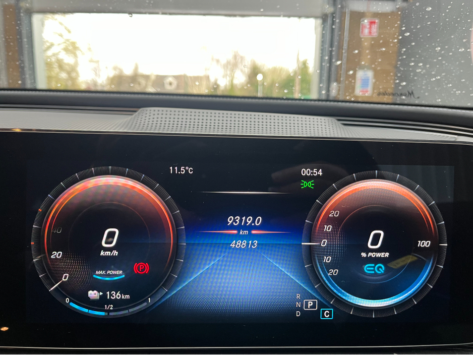 2021 Mercedes-Benz EQC - image 26