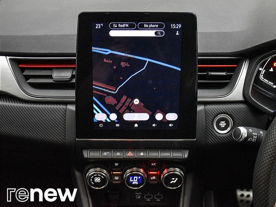 2022 Renault Captur - image 24