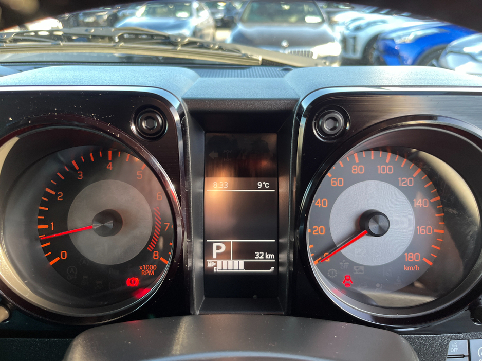 2025 Suzuki Jimny - image 21