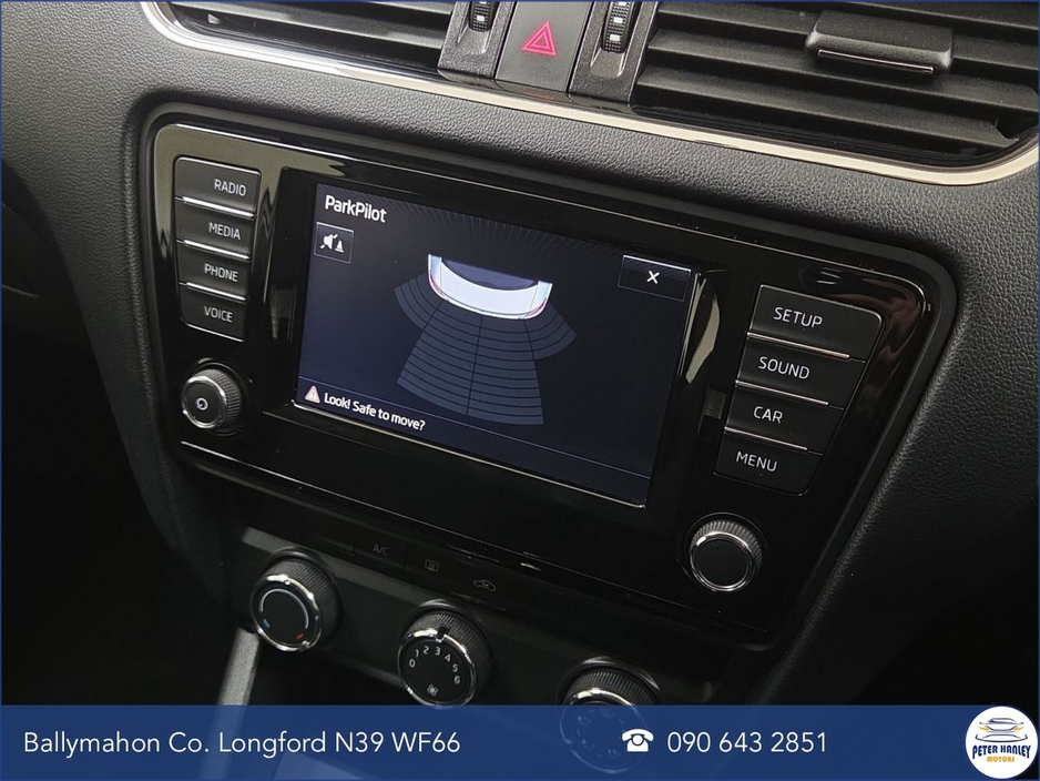 2017 Skoda Octavia - image 18