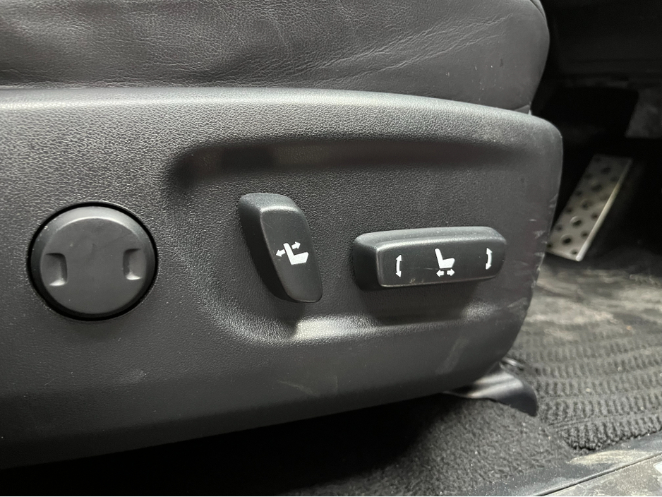 2018 Lexus NX 300 h - image 13