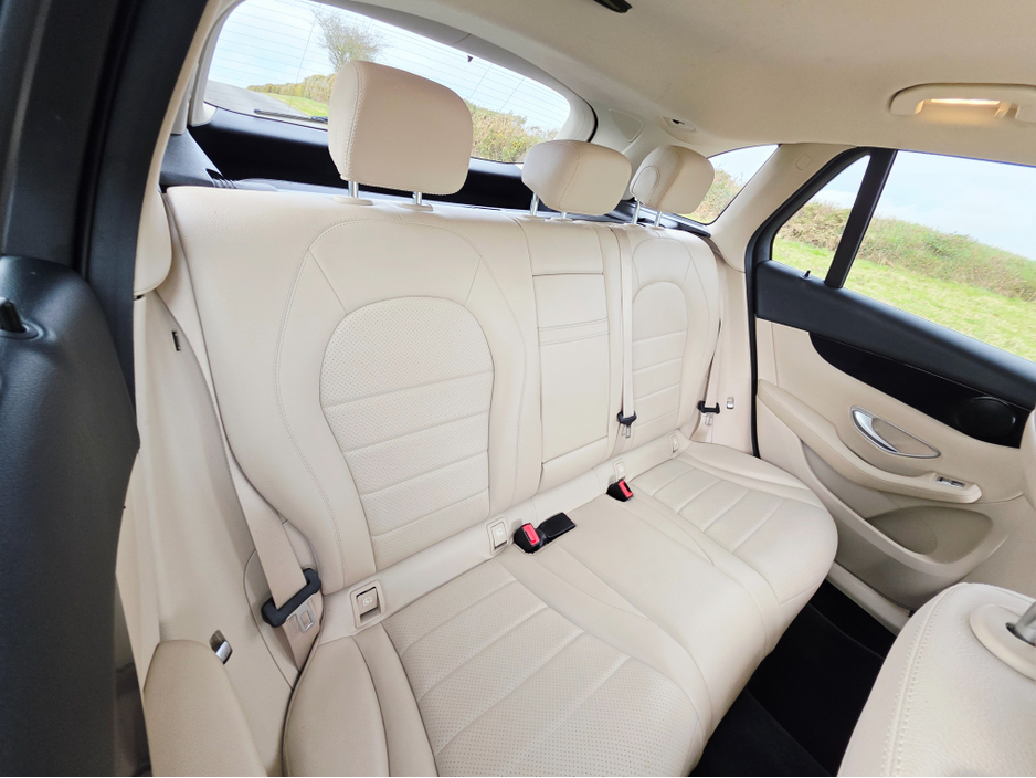 2018 Mercedes-Benz GL Class - image 13