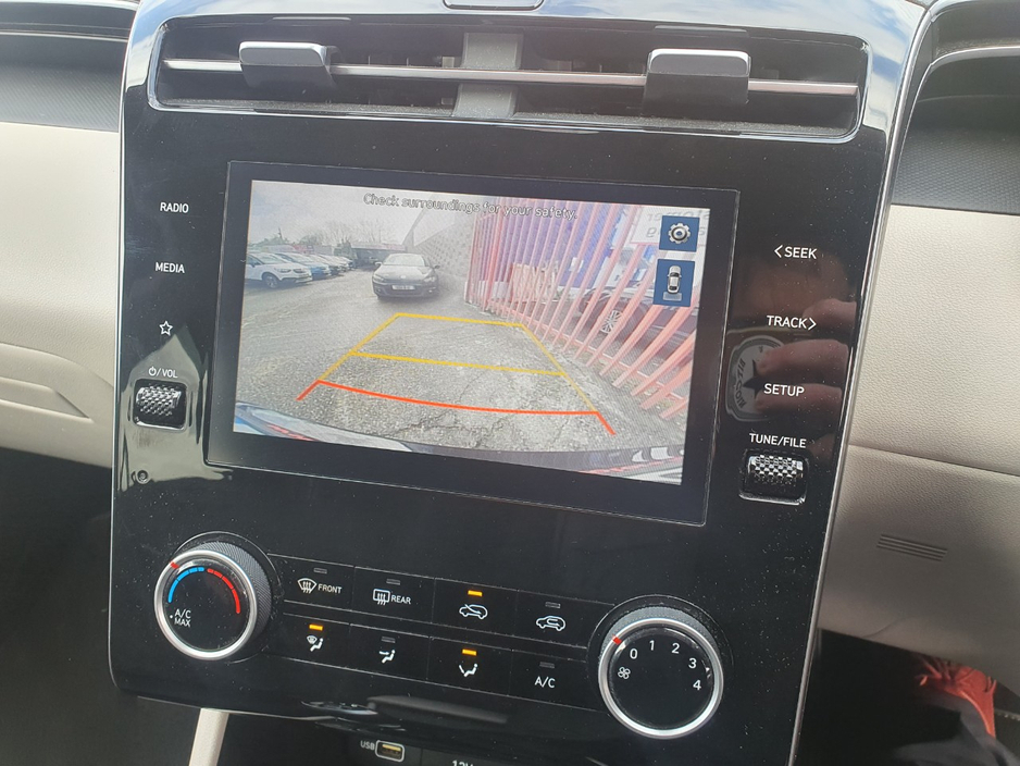 2021 Hyundai Tucson - image 9