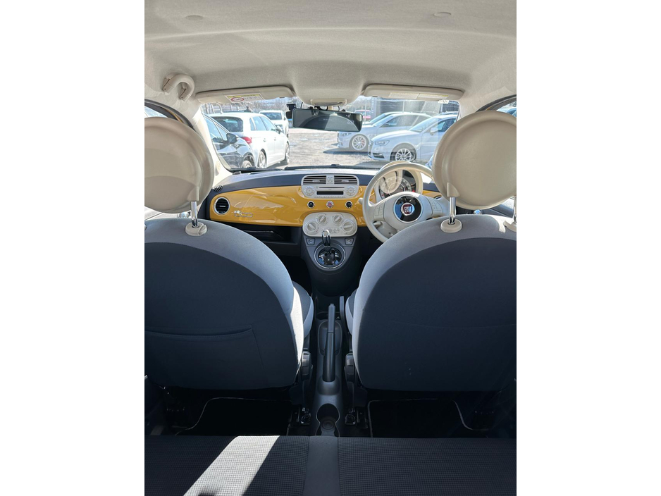 2015 Fiat 500 - image 16