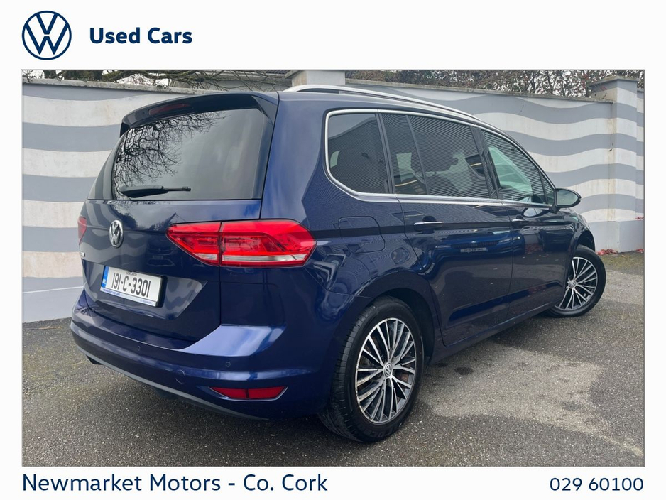 2019 Volkswagen Touran - image 3