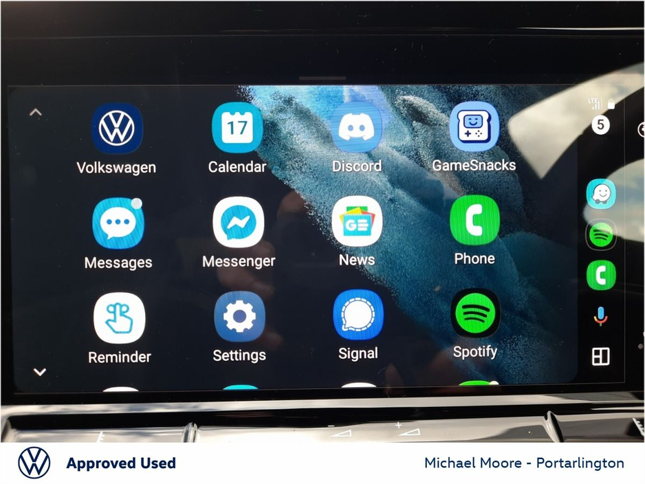 2024 Volkswagen Golf 1.5 TSI 130HP R-Line €33,950