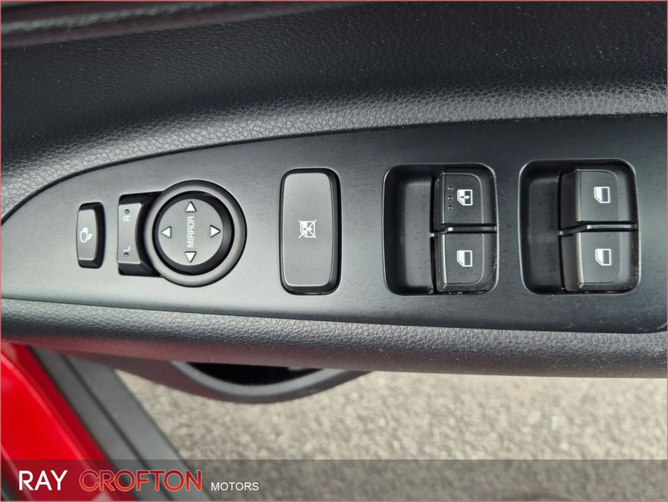 2020 Kia Stonic - image 19