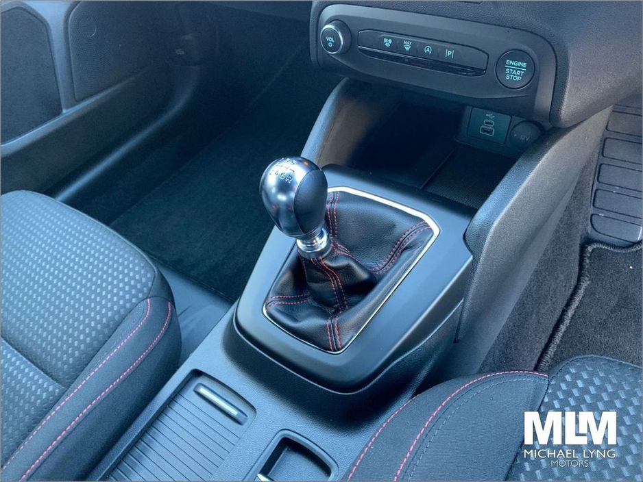 2024 Ford Focus ST-LINE 5D 1.0T 125 MHEV €28,750