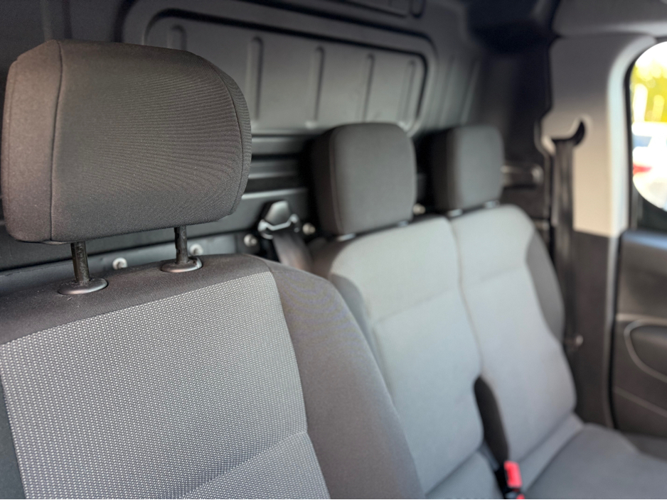 2021 Opel Combo 3 SEATER - 1.5 DIESEL - MANUAL - 12M WARRANTY - CAR: 1599 €14,950