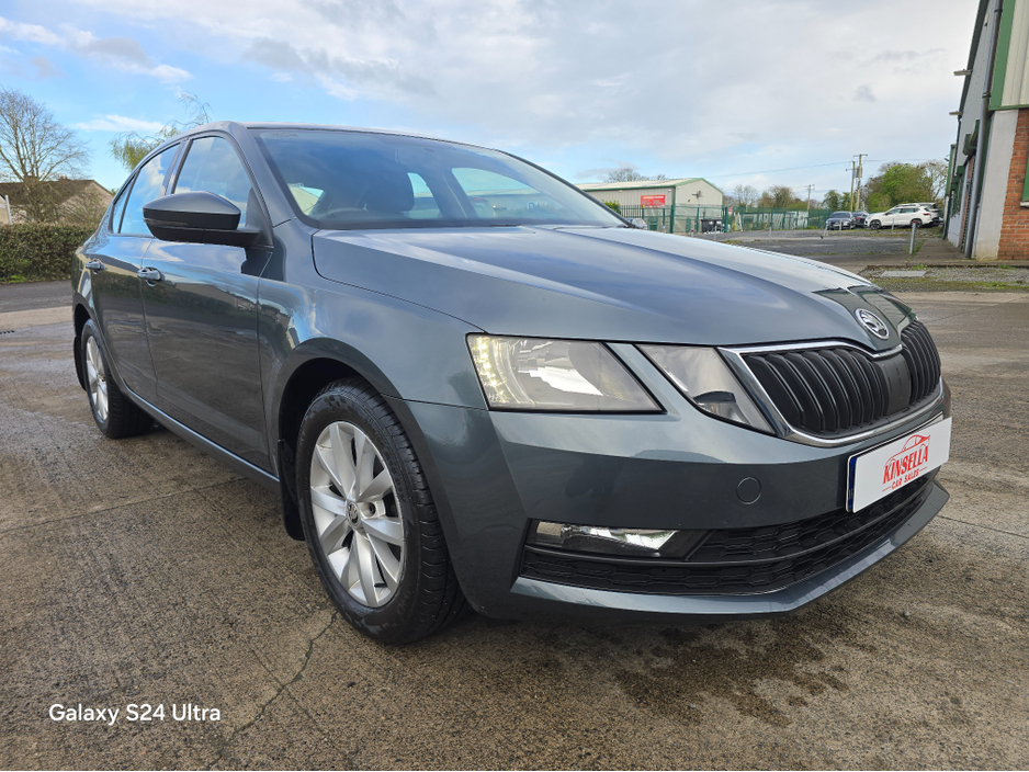 2018 Skoda Octavia - image 6