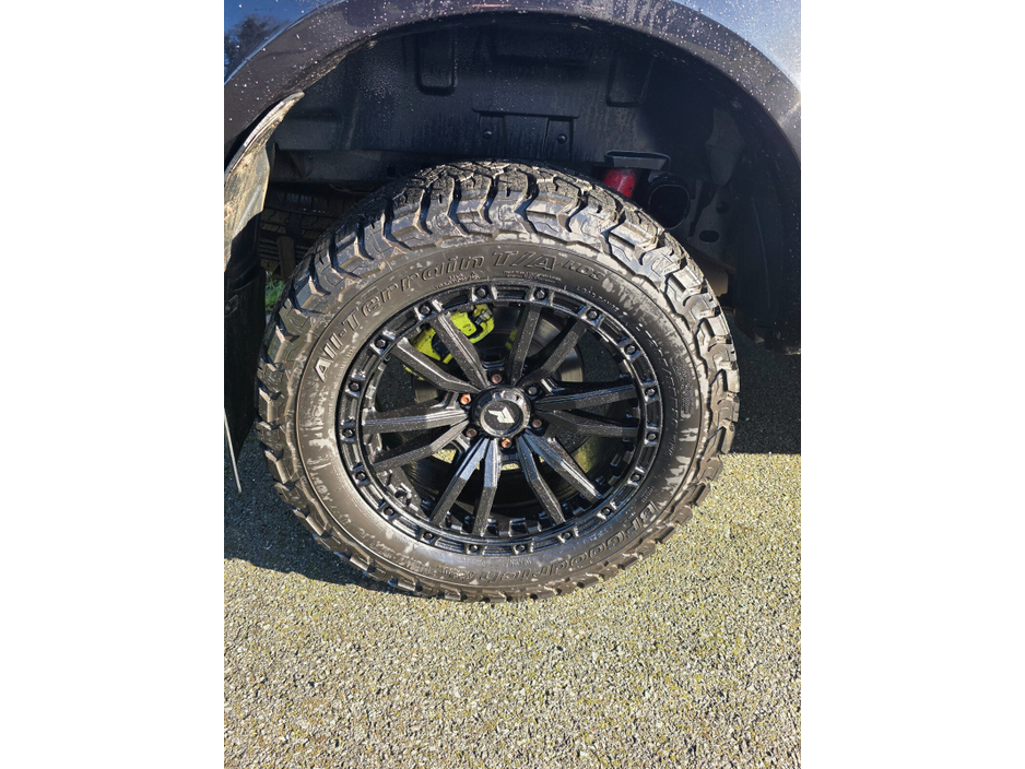 2024 Ford Ranger - image 12