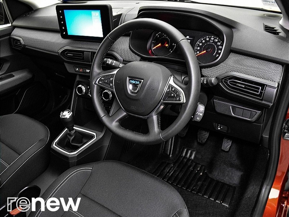 2022 Dacia Jogger Comfort TCe 110 €19,900