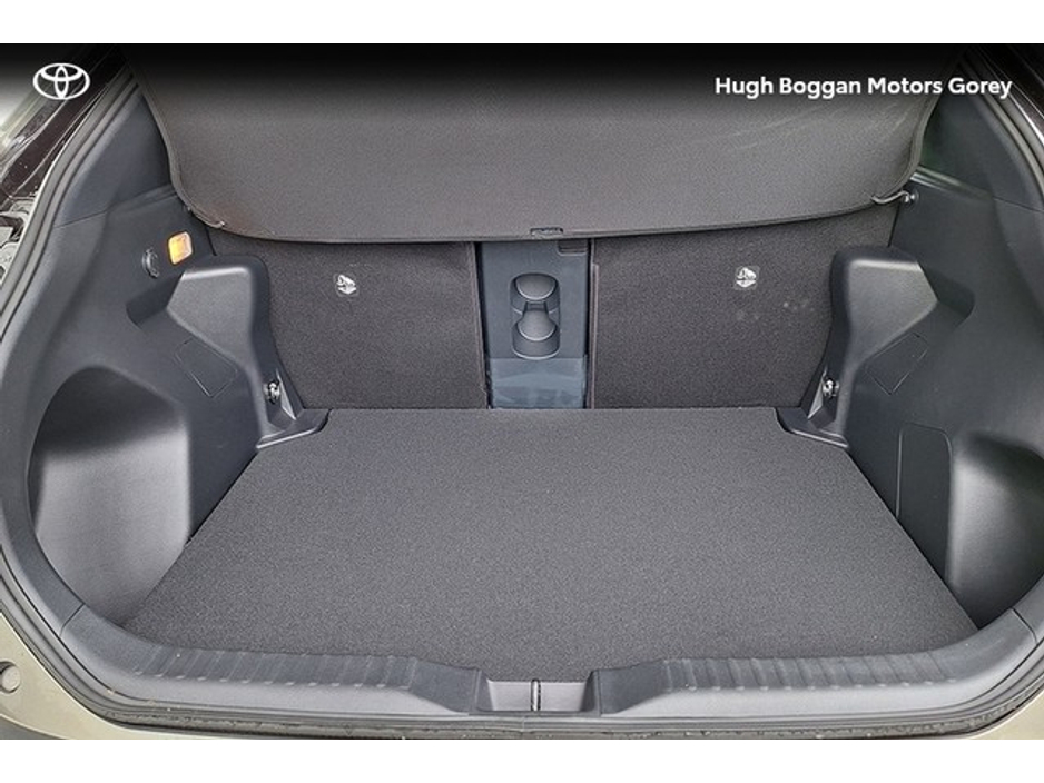 2024 Toyota Yaris Cross LUNA 4DR AUTO €28,950