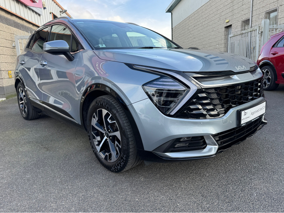 2023 Kia Sportage - image 3