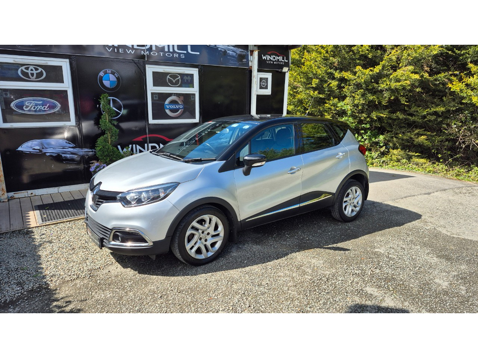 2017 Renault Captur - image 3