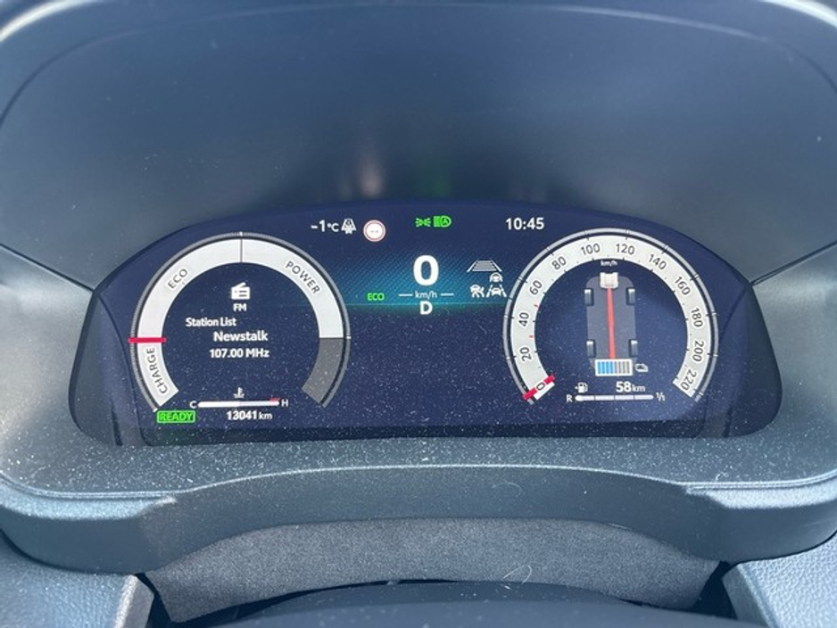 2025 Toyota Yaris HYBRID PLATINUM €31,950