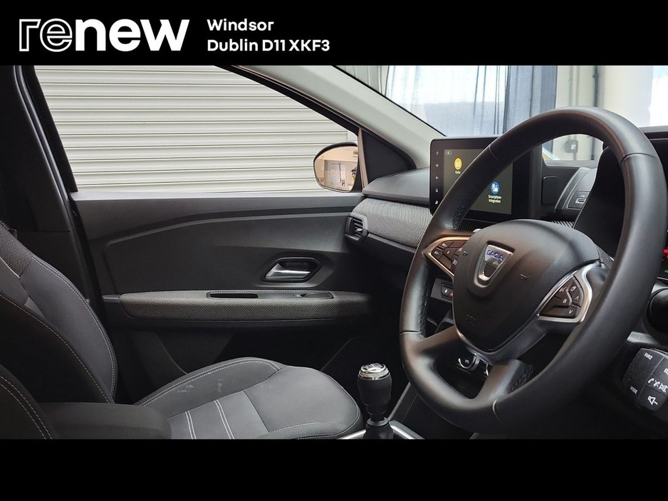 2023 Dacia Jogger - image 13