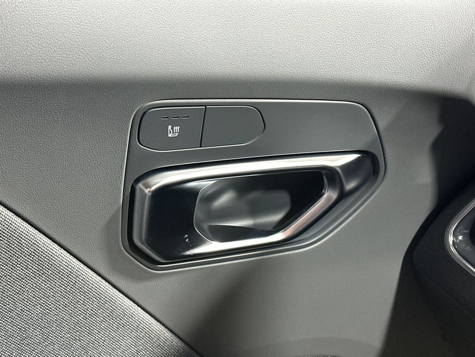 2026 Kia K4 - image 26