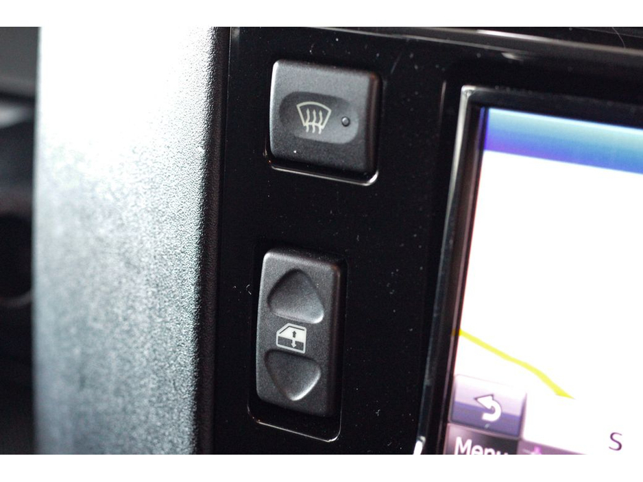 2014 Land Rover Defender 2.2 TD XS COMMERCIAL 2 SEAT €39,750