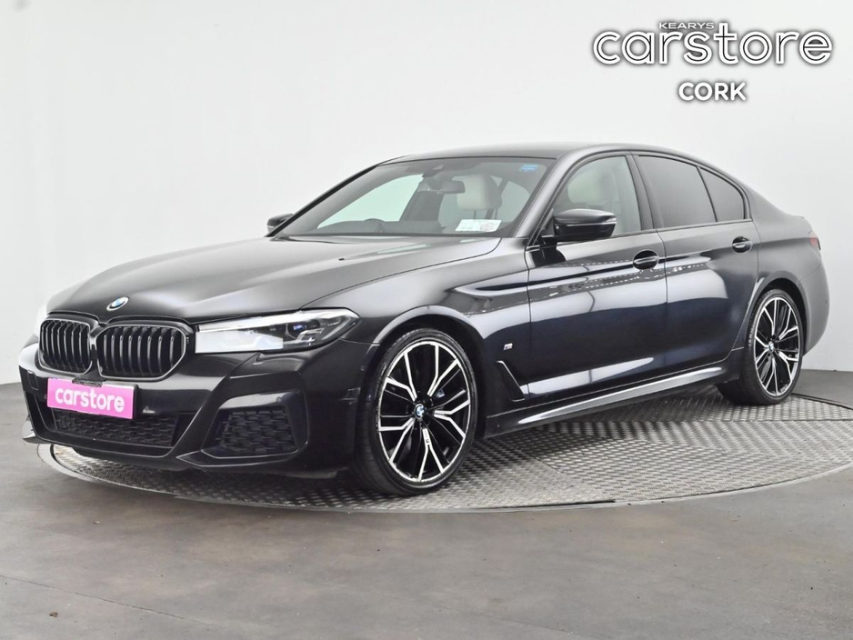 2021 BMW 5 Series - image 7