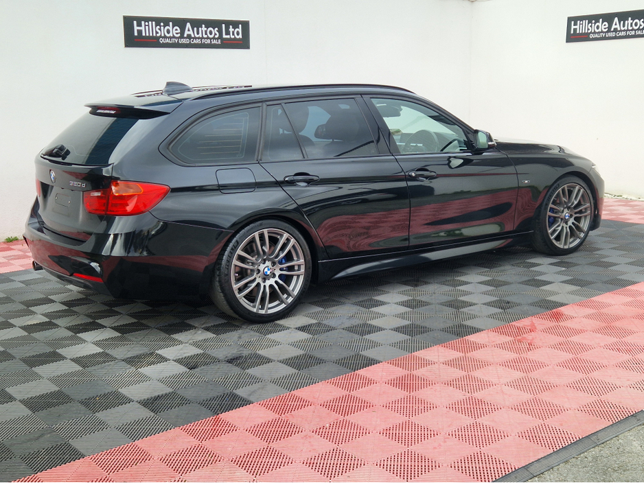 2013 BMW 3 Series - image 11