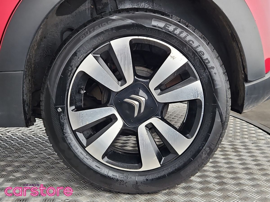 2017 Citroen C3 - image 14