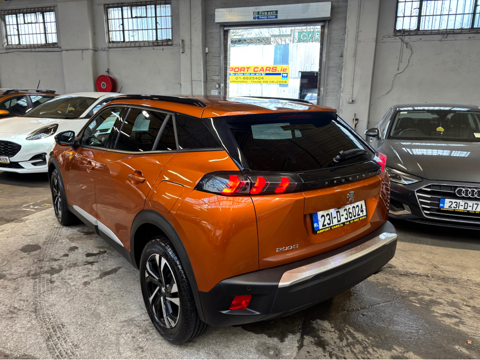 2023 Peugeot 2008 - image 12