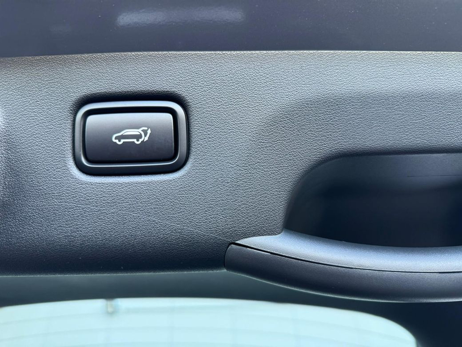 2025 Kia EV6 - image 13