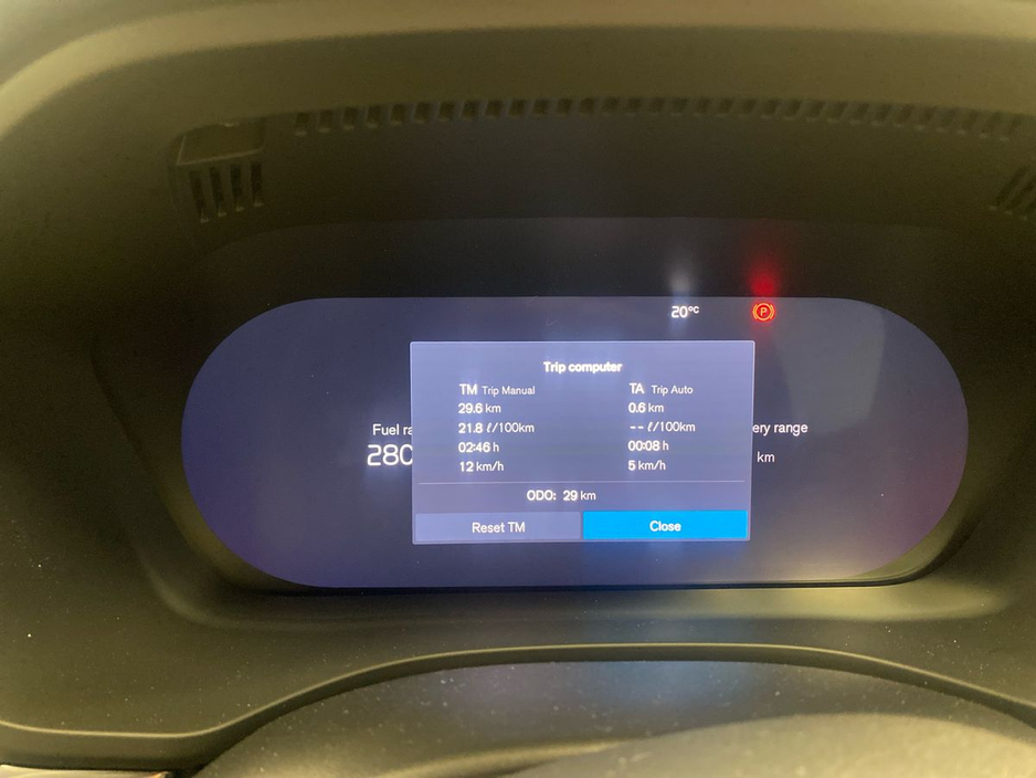 2026 Volvo XC60 - image 12