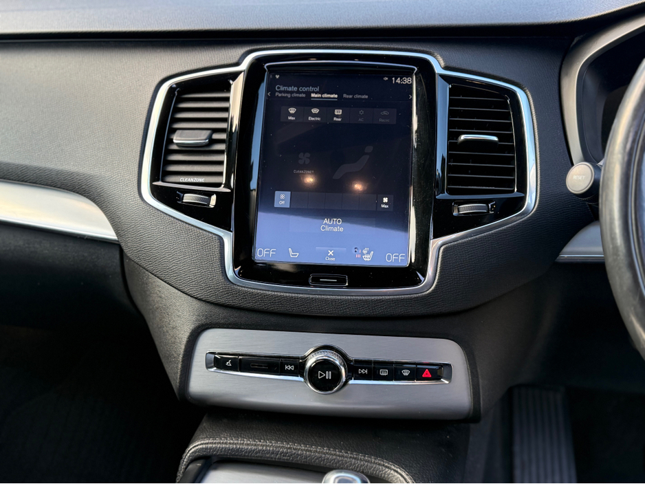 2016 Volvo XC90 T8 PHEV MOMENTUM GT 7 Seater Auto €21,950