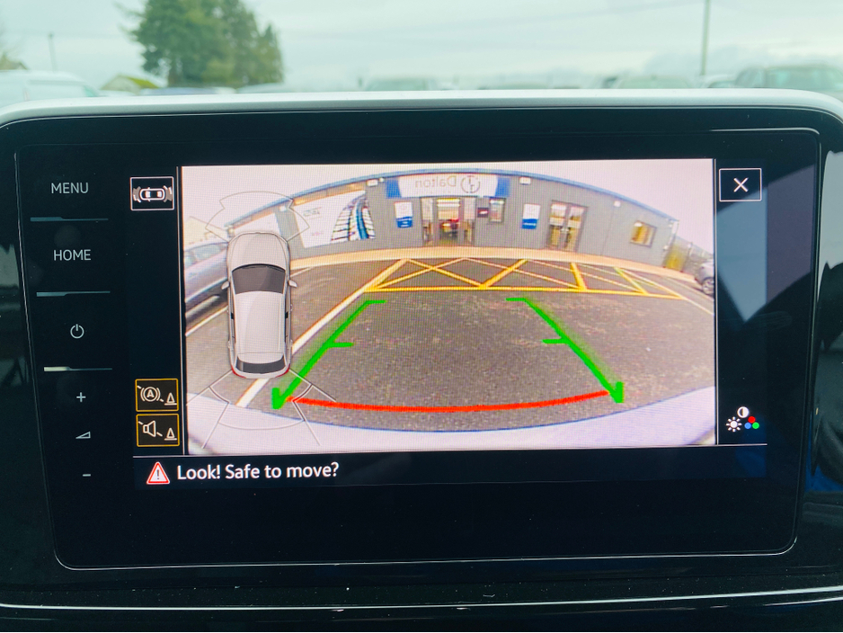 2023 Volkswagen T-Roc - image 16