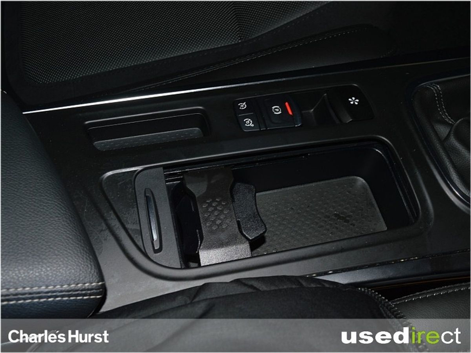 2020 Renault Megane 1.3 TCe 140 GPF Signature €12,496