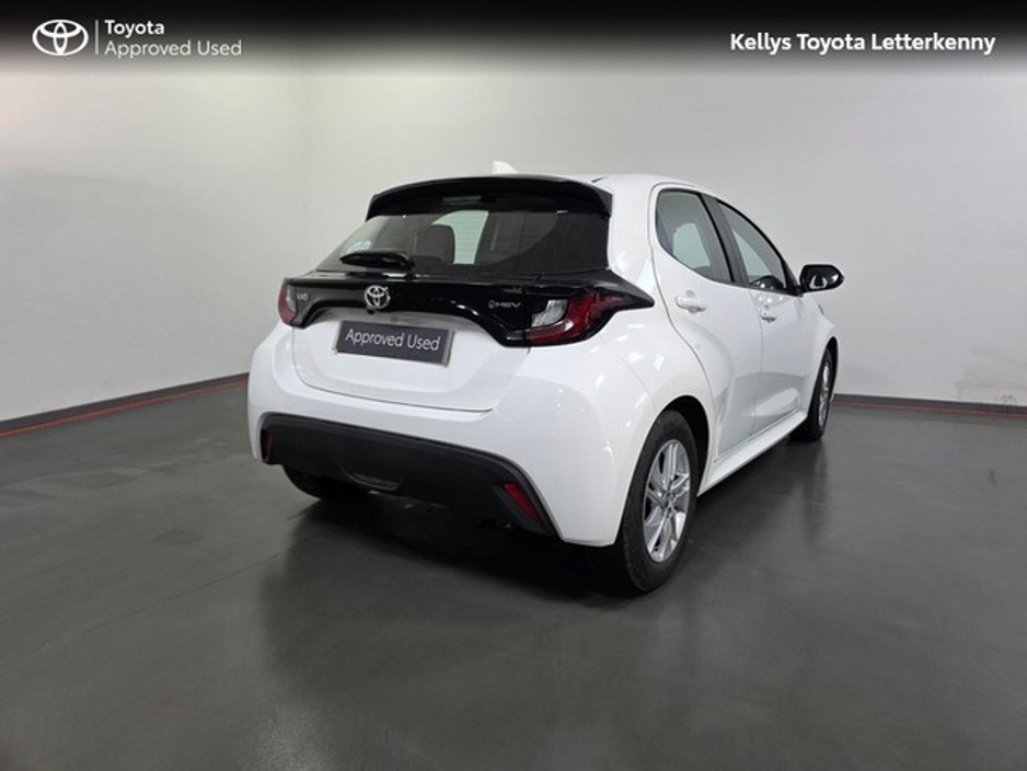 2025 Toyota Yaris Yaris Hybrid 115 Luna €25,845