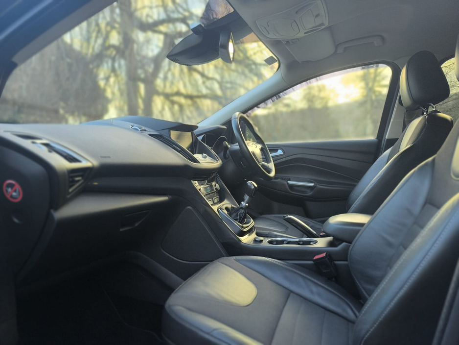 2016 Ford Kuga - image 30