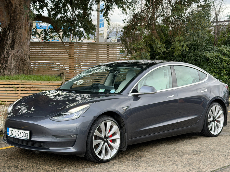 2019 Tesla Model 3 PERFORMACE..WHITE LEATHER..AWD €20,900