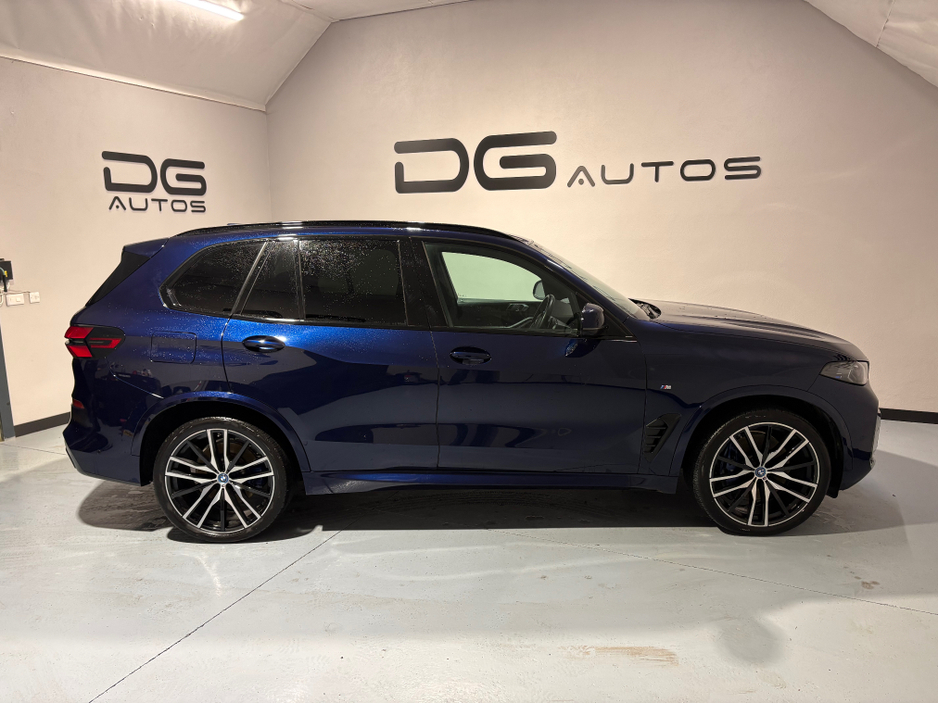 2025 BMW X5 50E M SPORT AUTO -  MASSIVE SPEC €97,950