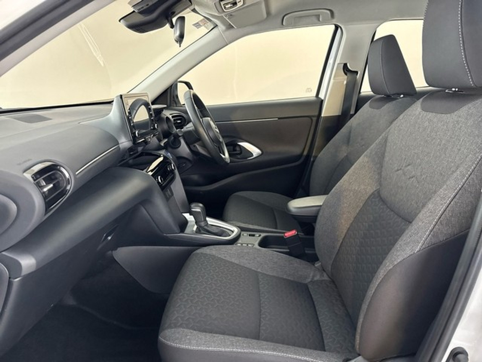 2023 Toyota Yaris Cross HYBRID LUNA €27,950