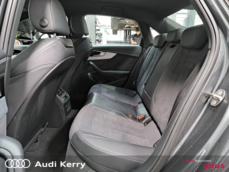 2022 Audi A4 - image 13