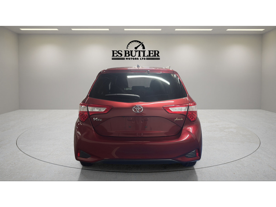 2018 Toyota Vitz  €11,900